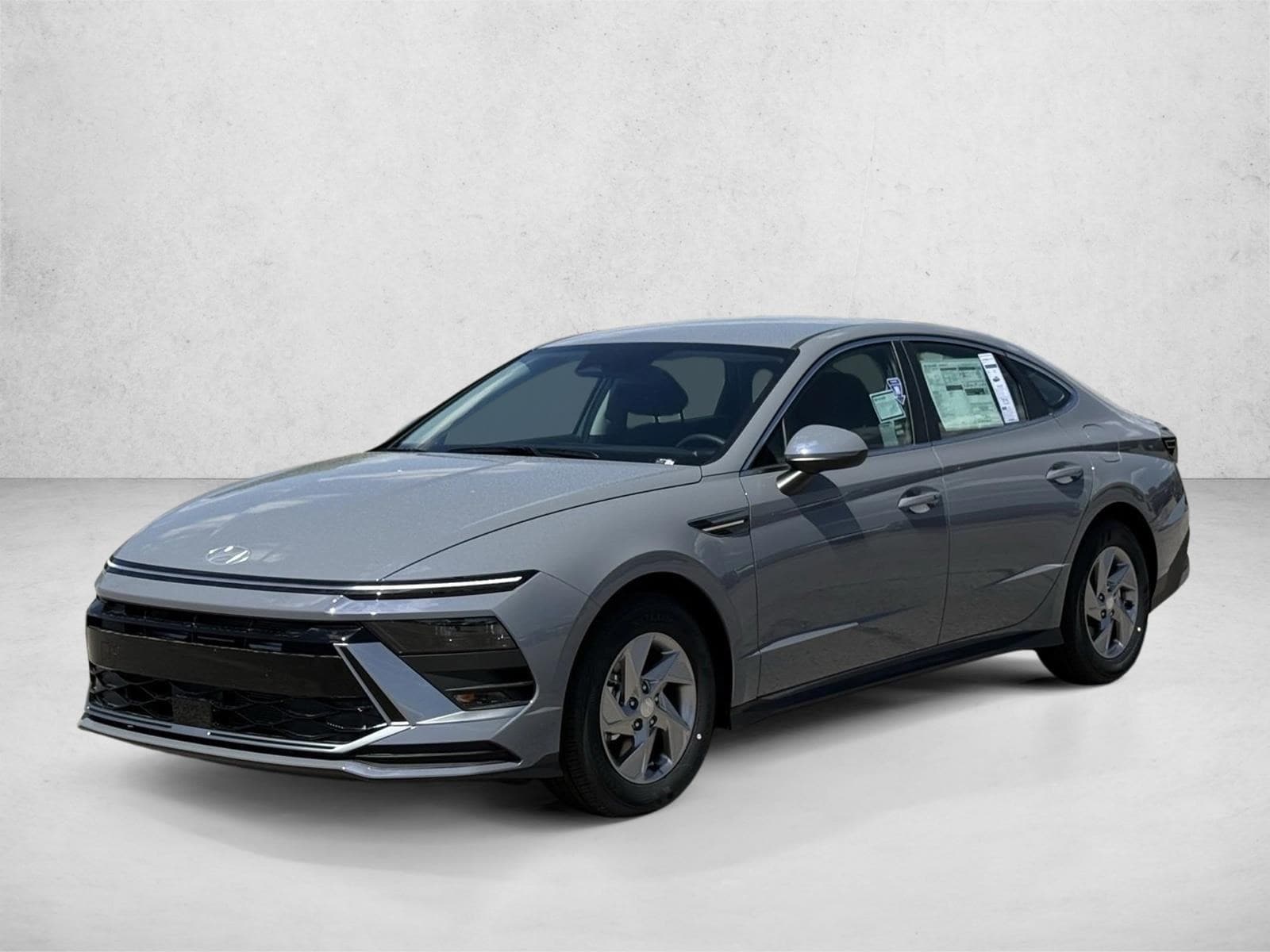 2026 Hyundai Sonata SE's photo