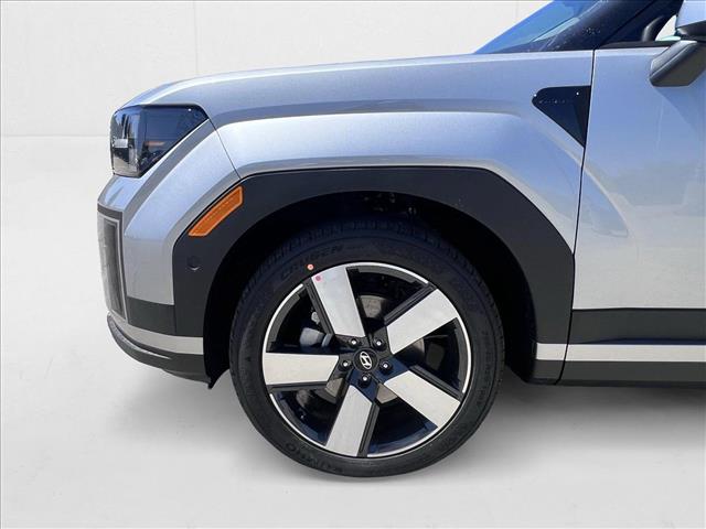 2025 Hyundai Santa Fe Limited - Photo 10