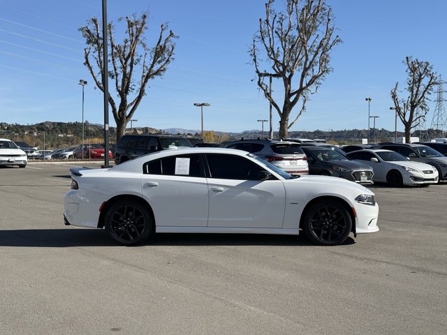 2019 Dodge Charger R/T photo 4