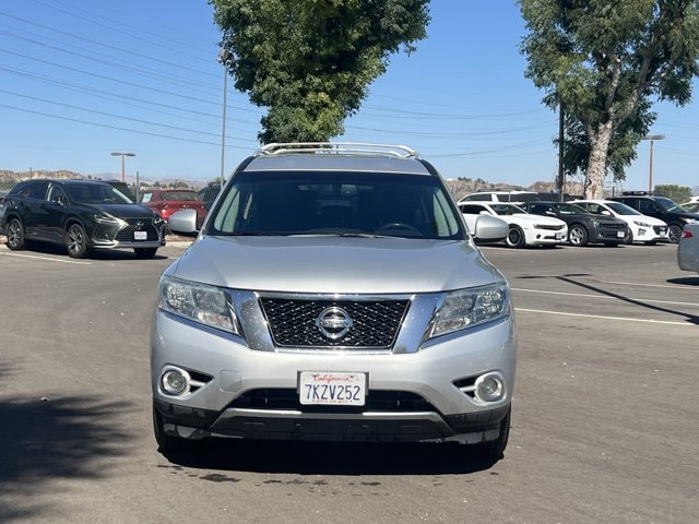 Used 2015 Nissan Pathfinder SV with VIN 5N1AR2MN8FC622957 for sale in Santa Clarita, CA