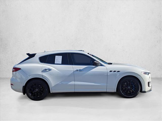 2020 Maserati Levante GranLusso photo 4