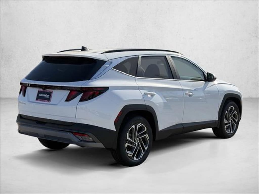 New 2026 Hyundai Tucson SEL Plus FWD SUV