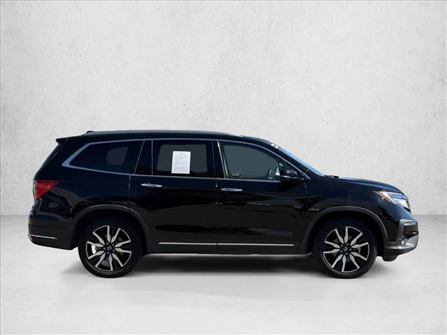 2022 Honda Pilot Touring photo 4