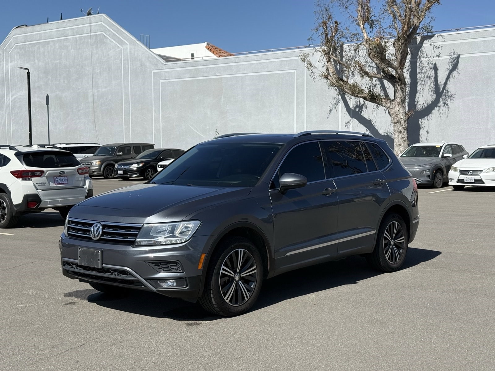 2019 Volkswagen Tiguan 2.0T SEL's photo