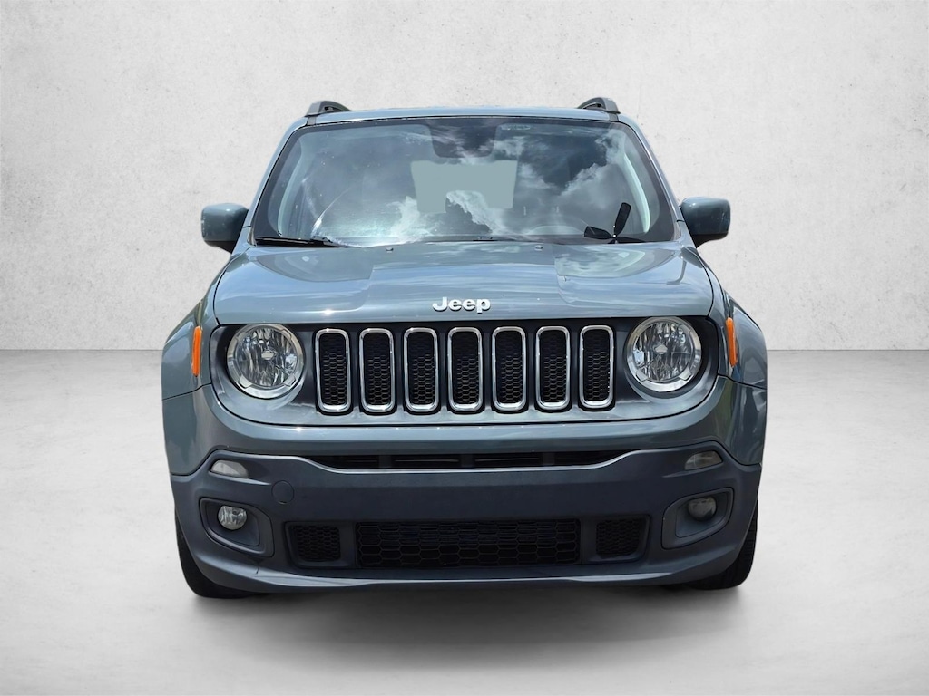 Used 2018 Jeep Renegade Latitude SUV