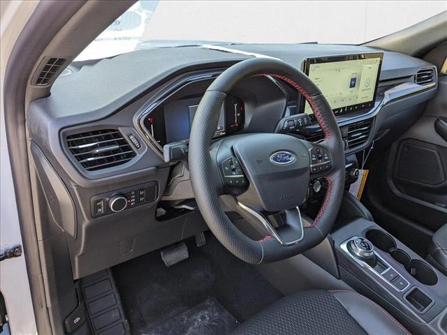 2025 Ford Escape ST-Line photo 3