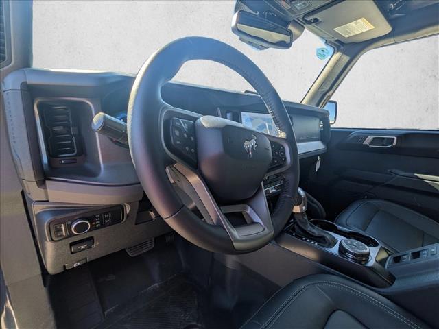 2025 Ford Bronco Badlands photo 3