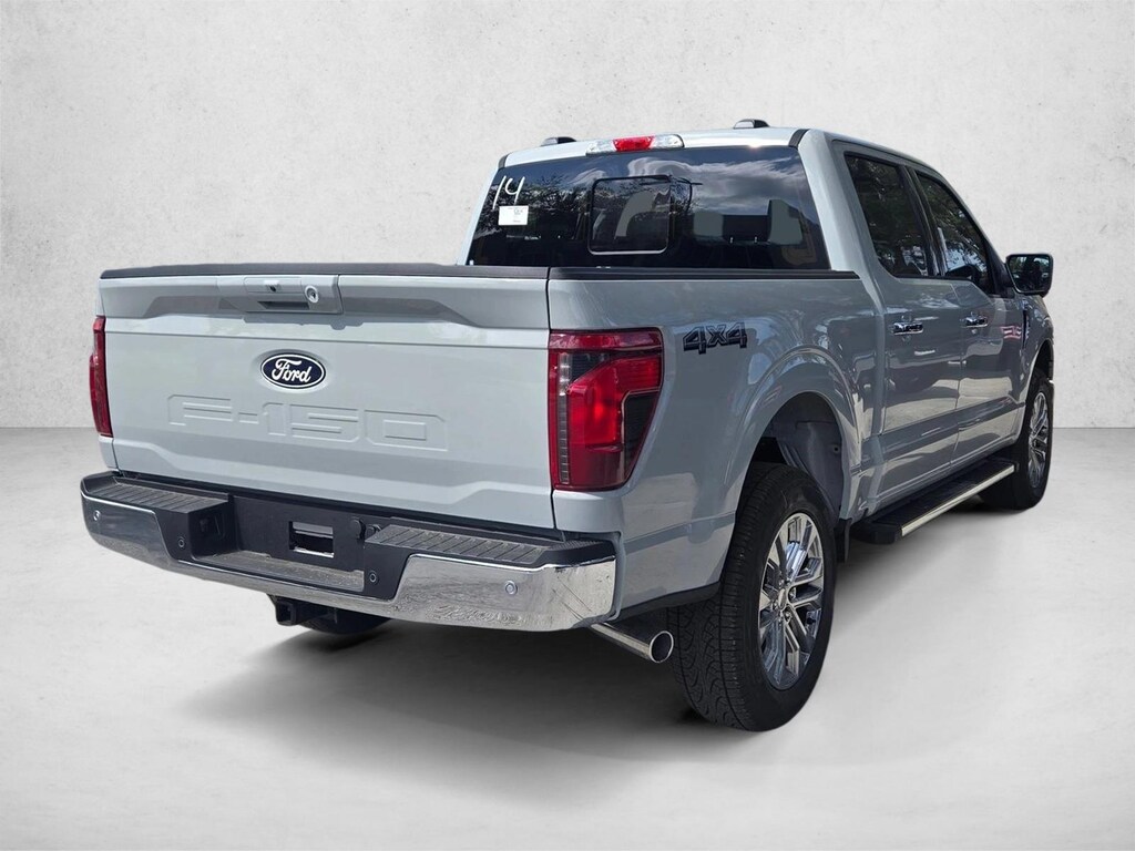 New 2026 Ford F-150 XLT Truck SuperCrew Cab