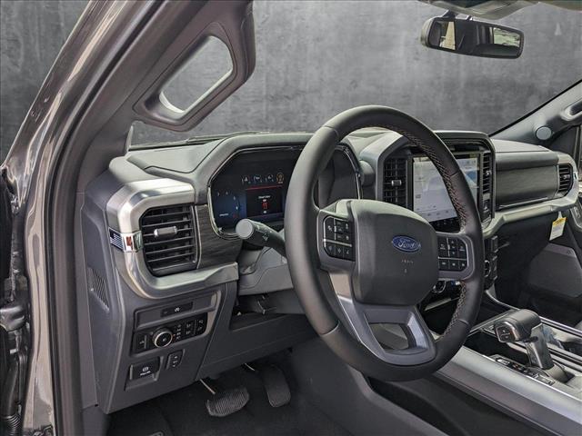 2025 Ford F-150 Lariat photo 3