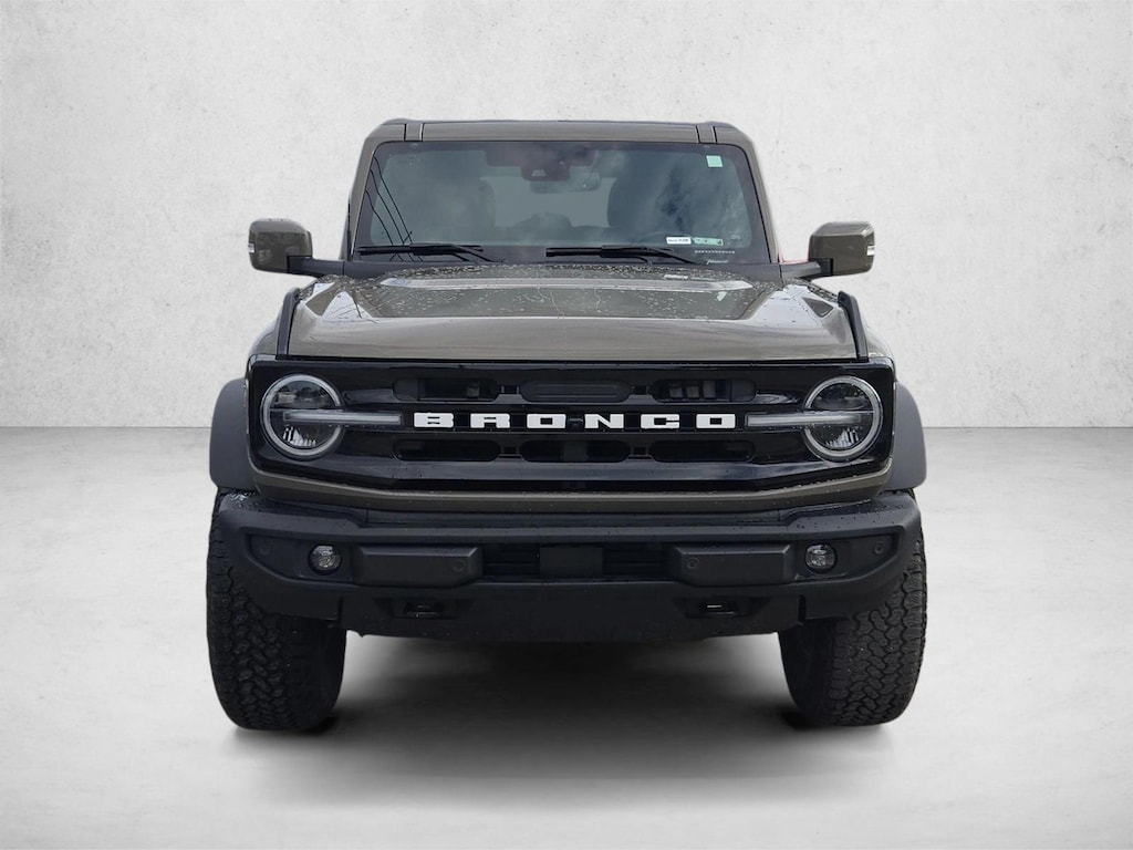 Used 2025 Ford Bronco Outer Banks SUV