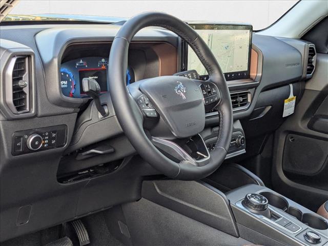 2025 Ford Bronco Sport Outer Banks photo 3