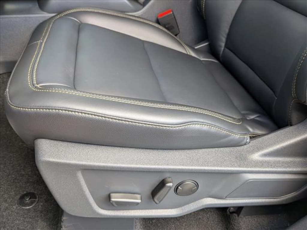 New 2025 Ford Bronco Badlands SUV