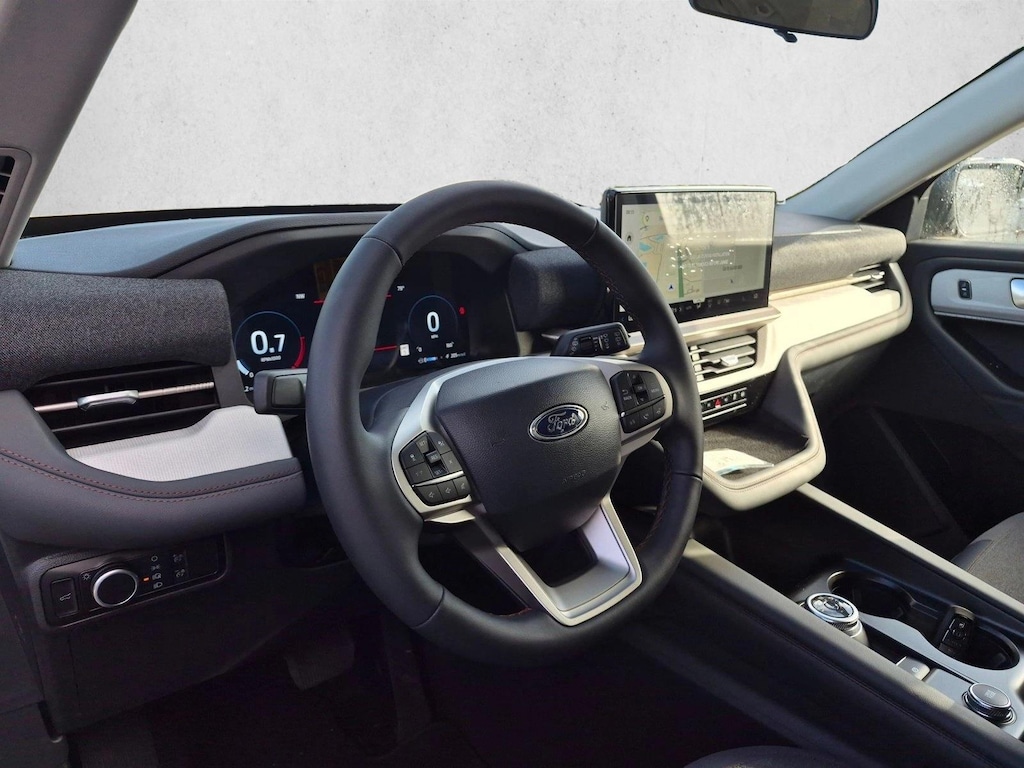New 2026 Ford Explorer Active w/200A Pkg SUV