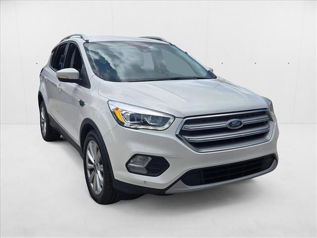 2017 Ford Escape Titanium photo 3