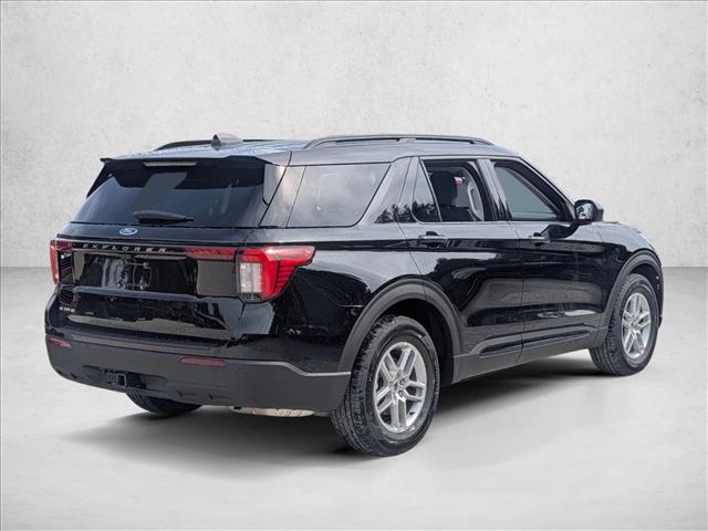 2026 Ford Explorer photo 2