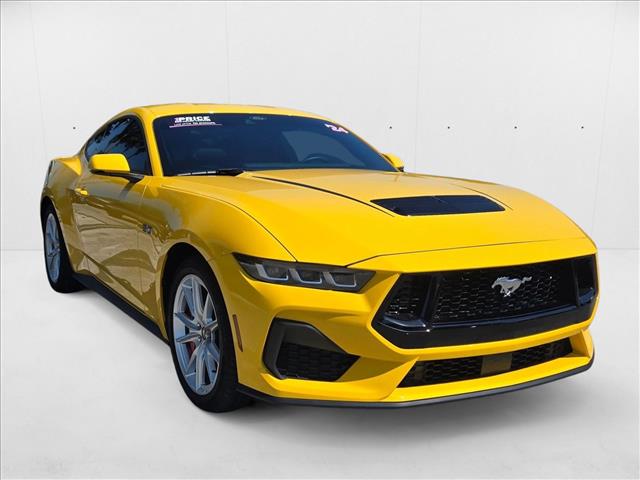 2024 Ford Mustang GT Premium photo 3
