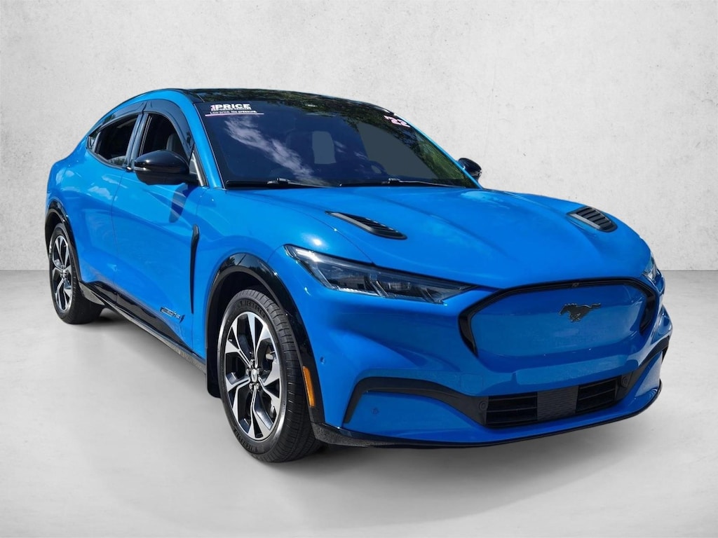 Used 2022 Ford Mustang Mach-E Premium SUV