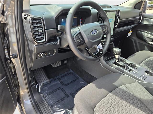 2025 Ford Ranger XLT photo 3