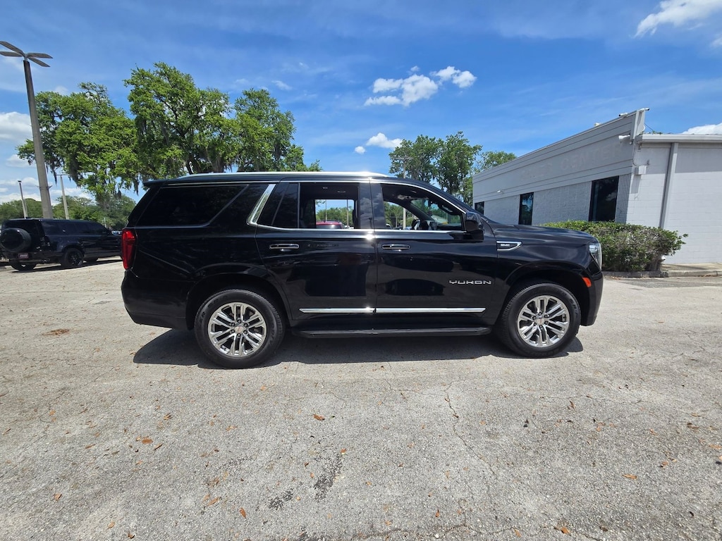 Used 2024 GMC Yukon SLT SUV