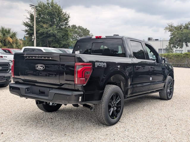 2025 Ford F-150 Platinum photo 2