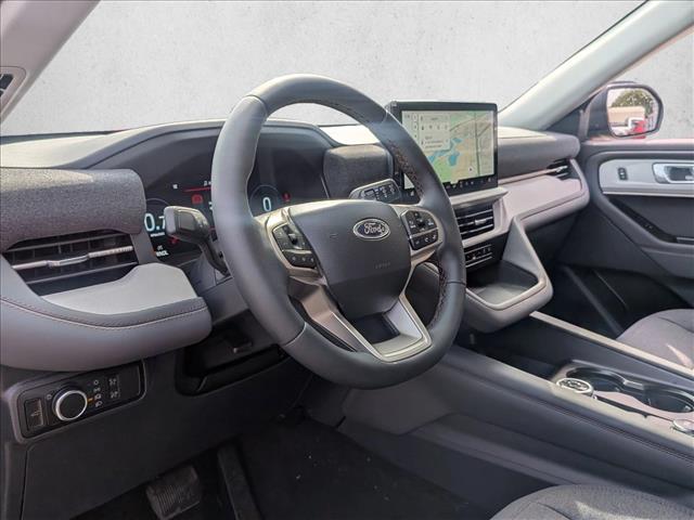 2026 Ford Explorer photo 3