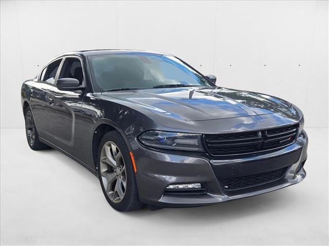 2015 Dodge Charger SXT photo 3
