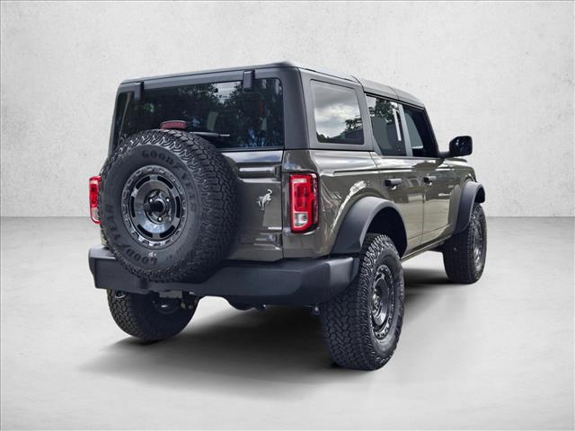2025 Ford Bronco Base photo 2
