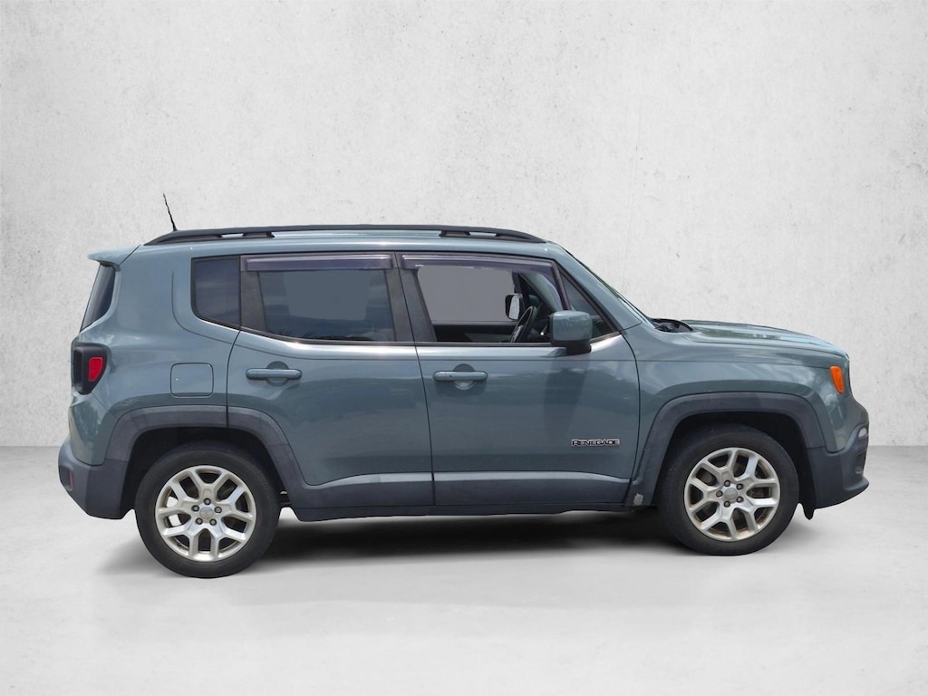 Used 2018 Jeep Renegade Latitude SUV