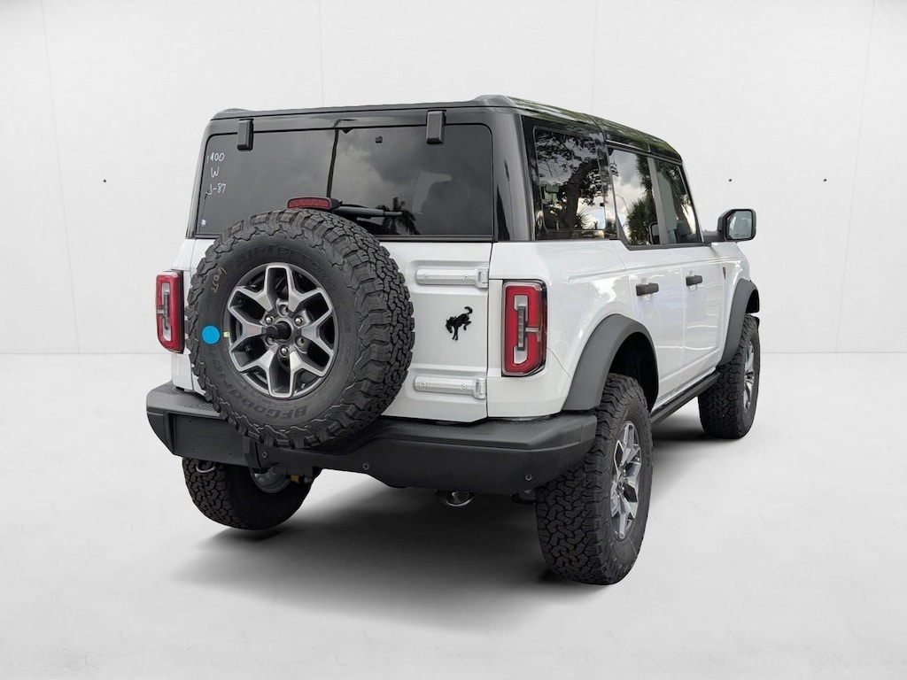 New 2025 Ford Bronco Badlands SUV
