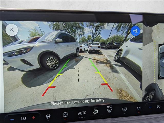 2025 Ford Escape Plug-in hybrid PHEV - Photo 13