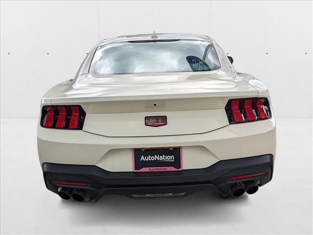 2025 Ford Mustang GT Premium Fastback - Photo 8