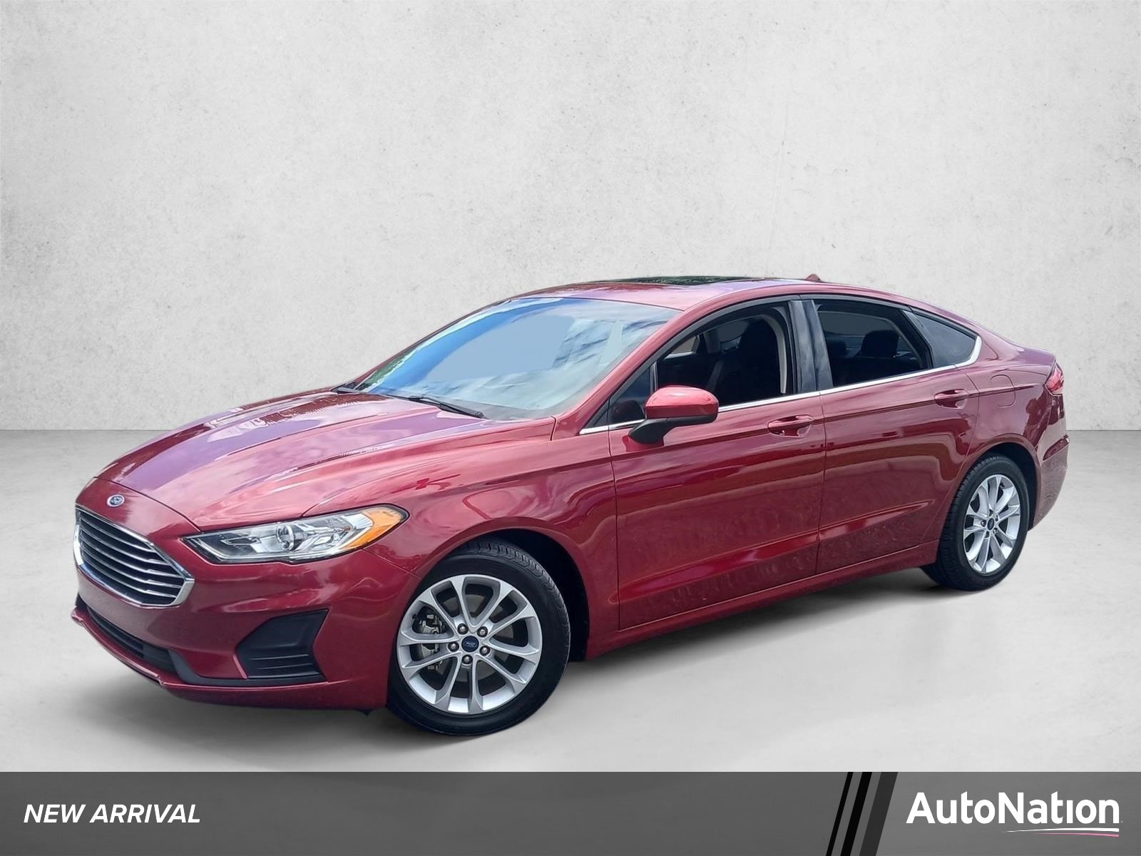 2019 Ford Fusion SE FWD's photo