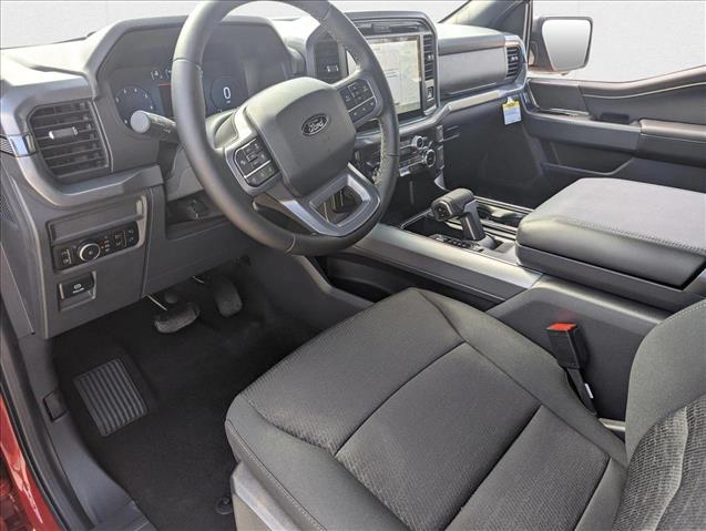 2025 Ford F-150 XLT photo 3