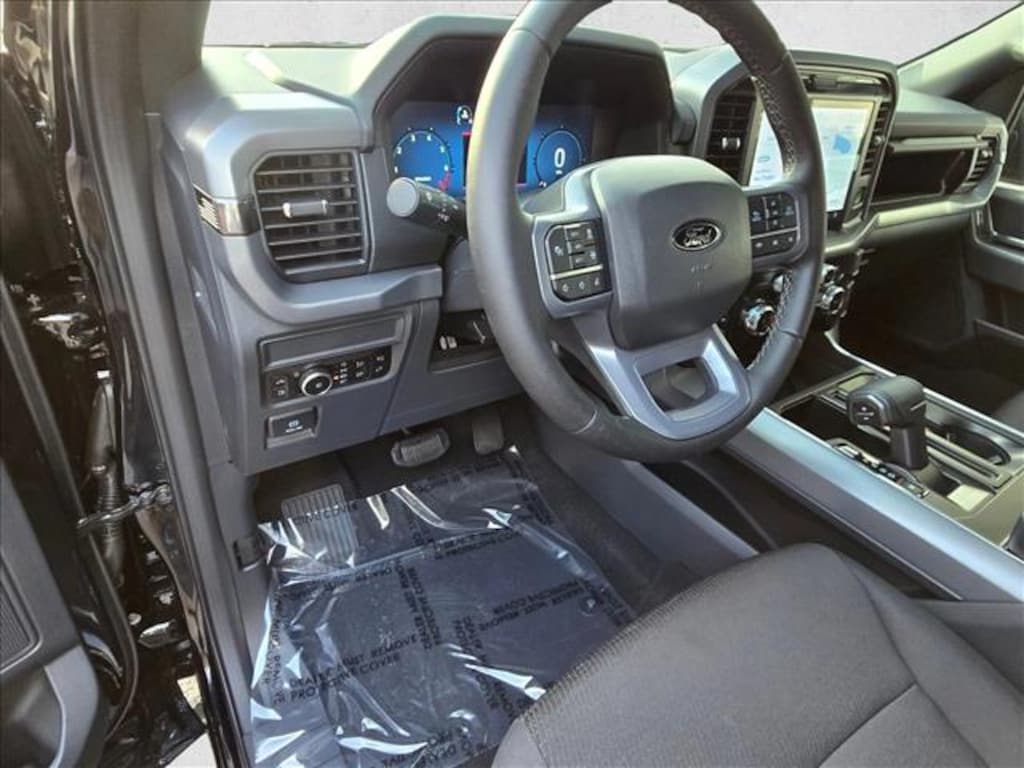 New 2025 Ford F-150 XLT Truck SuperCrew Cab