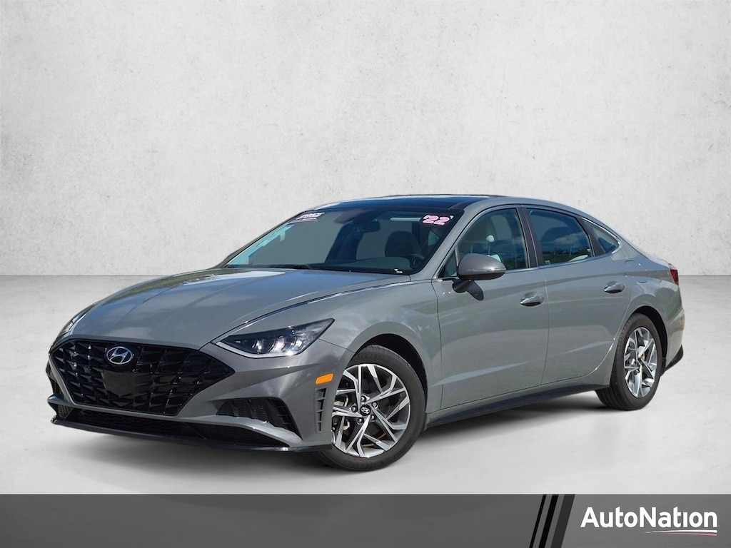 Used 2022 Hyundai Sonata SEL Sedan