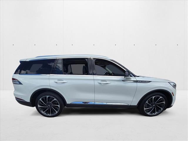 2020 Lincoln Aviator Reserve photo 4