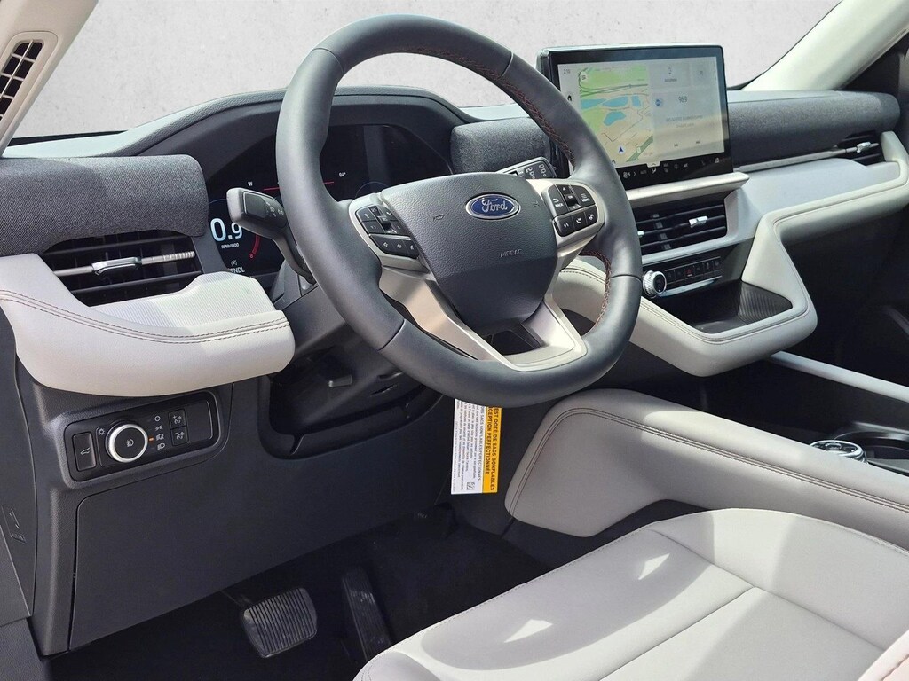 New 2026 Ford Explorer Active w/200A Pkg SUV