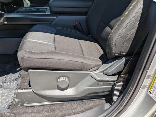 2025 Ford F-150 STX photo 4