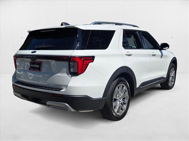 2025 Ford Explorer Platinum photo 2