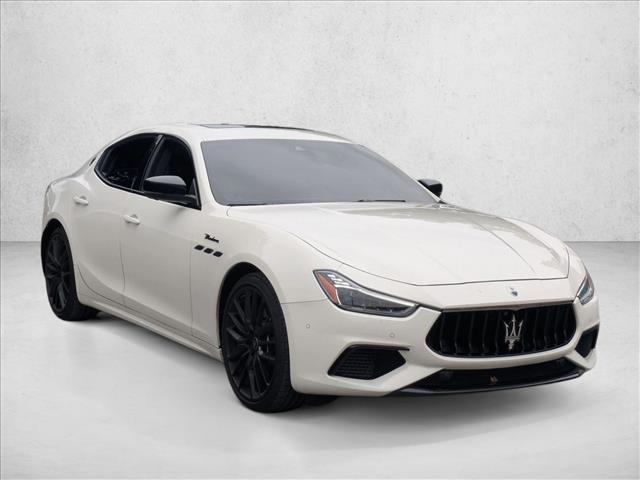 2024 Maserati Ghibli Modena Q4 photo 3