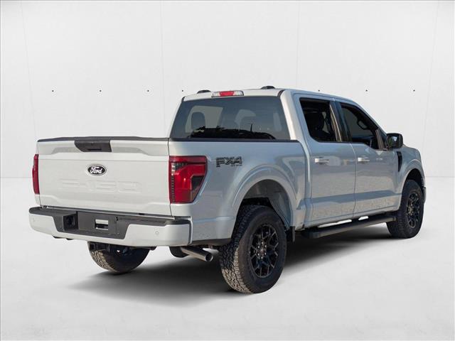 2025 Ford F-150 XLT photo 2