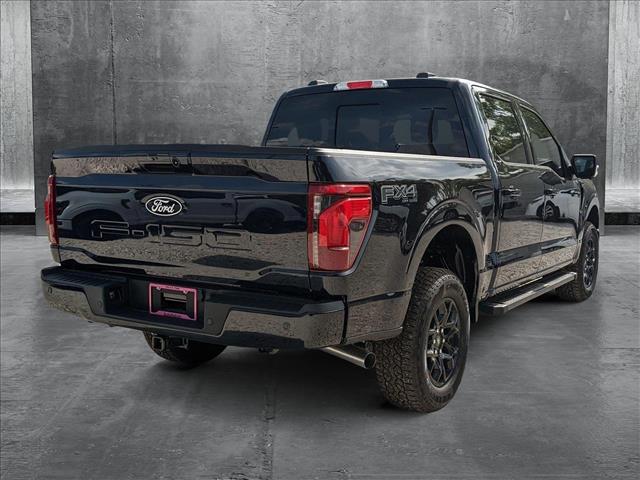 2025 Ford F-150 XLT photo 2