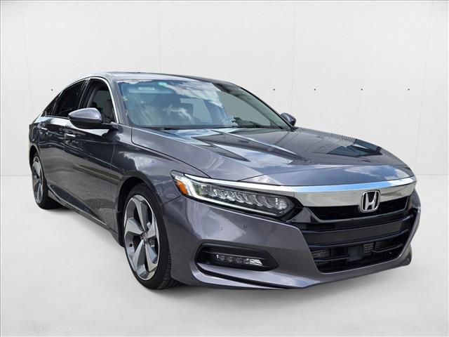 2020 Honda Accord Touring 2.0T photo 2