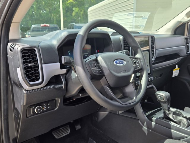 2025 Ford Ranger XL photo 3