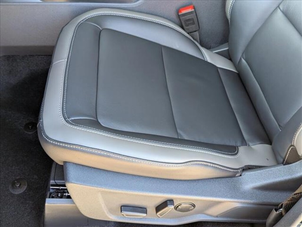 New 2025 Ford Bronco Outer Banks SUV