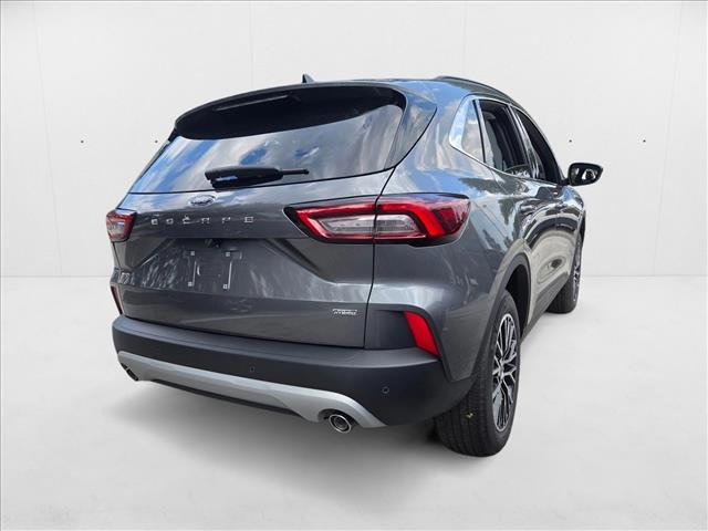2025 Ford Escape photo 2