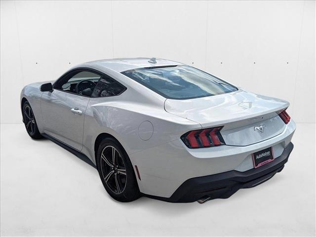 2025 Ford Mustang EcoBoost photo 2
