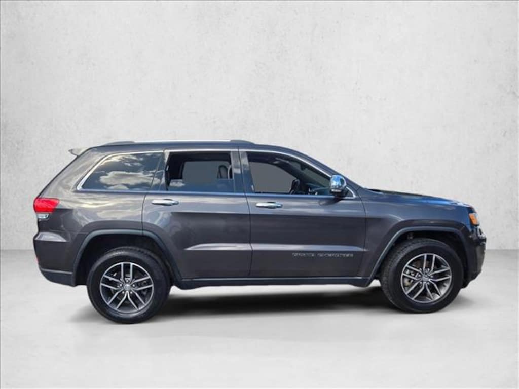 Used 2018 Jeep Grand Cherokee Limited SUV
