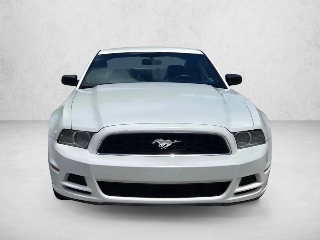 Used 2013 Ford Mustang V6 Coupe