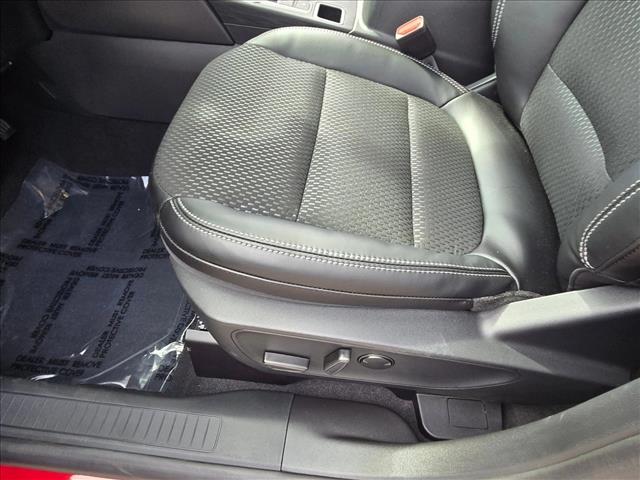 2025 Ford Escape photo 4